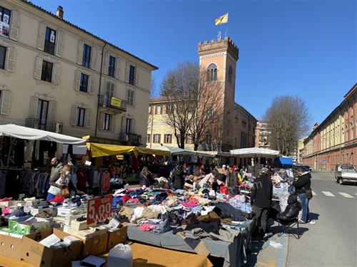 Mercato Settimanale del 1° maggio: regolarmente in programma